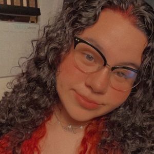 Meet your Posher, Makaya